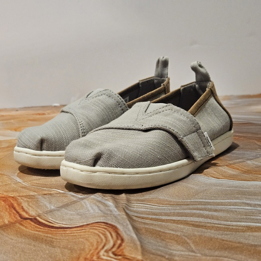 TOMS Toddler Size 9 Gray Canvas Shoes Hook Loop Strap Slip On